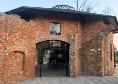 Zabudowy całoszklane w Glass House